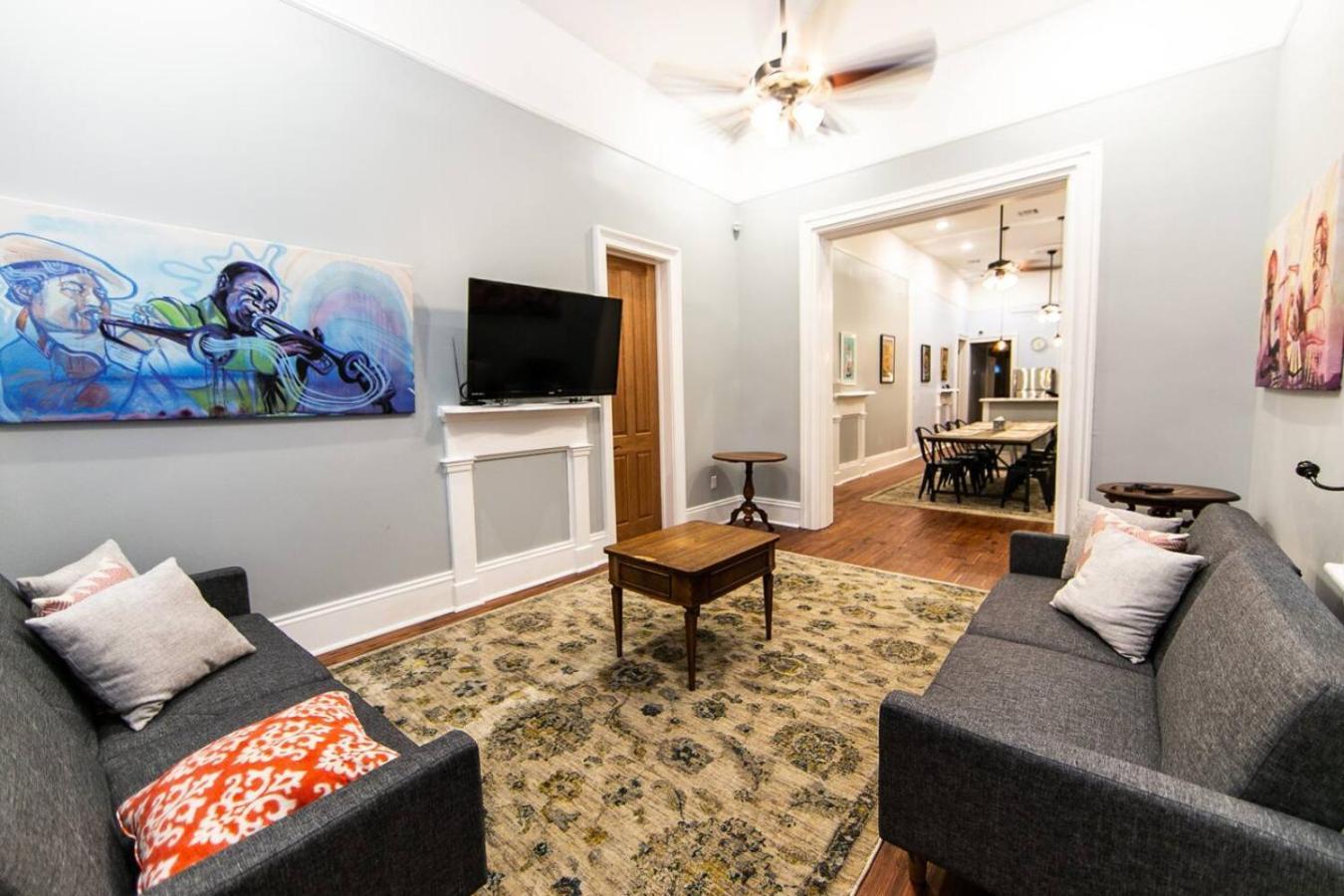 Elysian Historic - 4 Bed-4 Ensuite Baths
